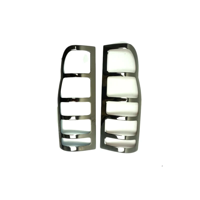 OMAC Cadres De Finition Feux AR Inox Ford Transit 4 3 OMAC Cadres De Finition Feux AR Inox Ford Transit 4 – Image 3