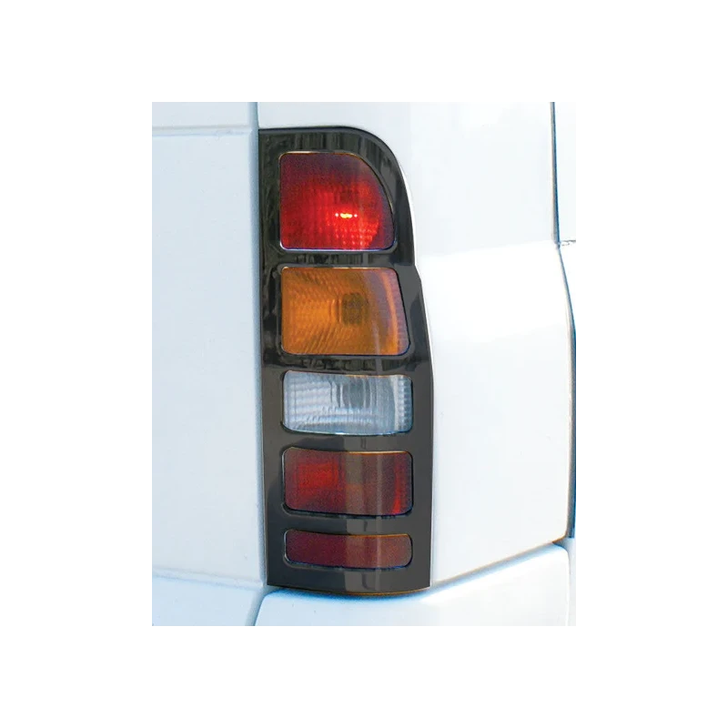 OMAC Cadres De Finition Feux AR Inox Ford Transit 4 1 OMAC Cadres De Finition Feux AR Inox Ford Transit 4